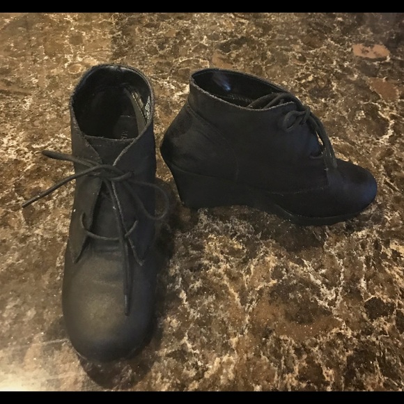 Black Lace Up Booties/Ankle Boots - Picture 4 of 4